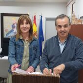 Aspe renueva el convenio con APANAS para apoyar la atención a personas con hipoacusia