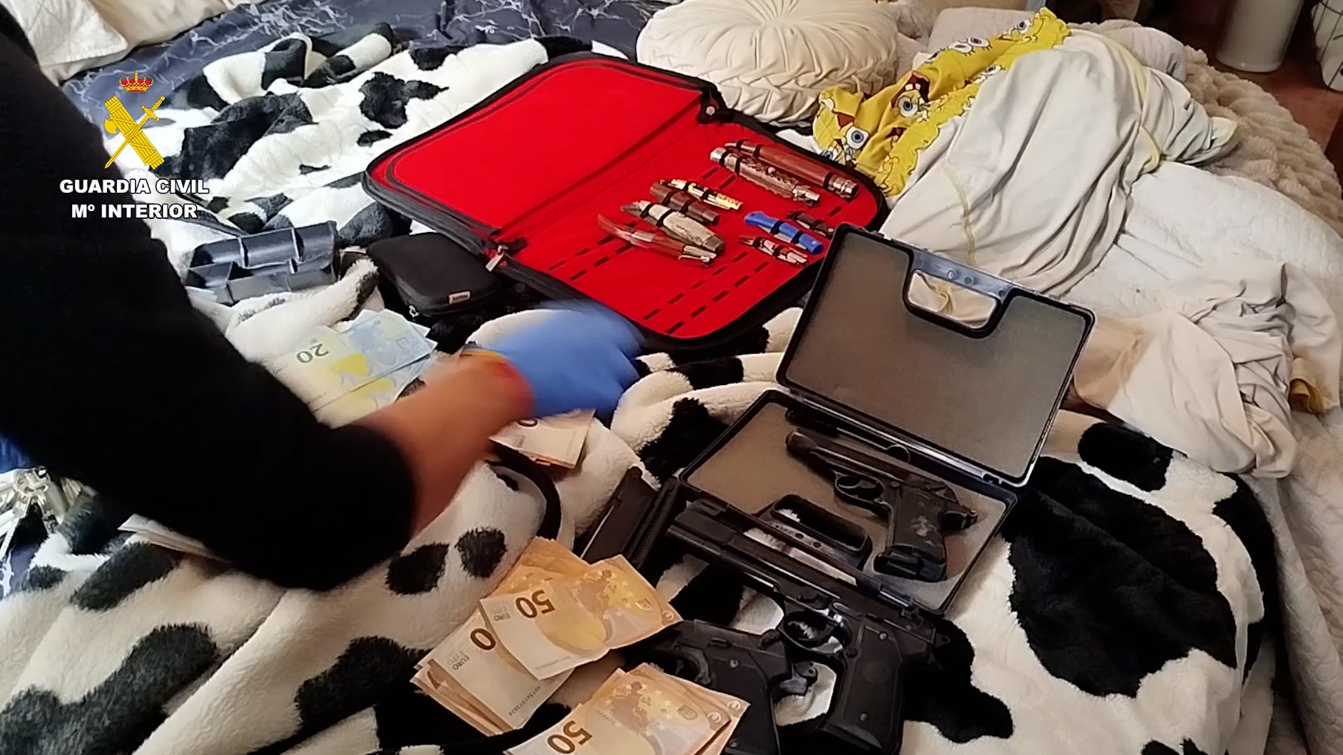La Guardia Civil detiene en San Vicente del Raspeig a cuatro hombres y tres mujeres por tráfico de drogas La Guardia Civil detiene en San Vicente del Raspeig a cuatro hombres y tres mujeres por tráfico de drogas