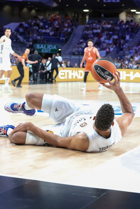 Edy Tavares se lesiona el ligamento lateral interno de la rodilla izquierda Edy Tavares se lesiona el ligamento lateral interno de la rodilla izquierda