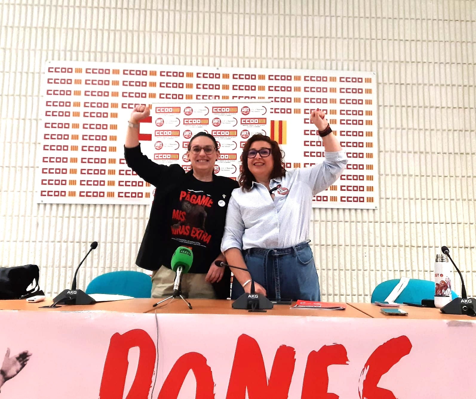 El Primero de Mayo en Alicante clama por los derechos, por la democracia y el aumento de los salarios El Primero de Mayo en Alicante clama por los derechos, por la democracia y el aumento de los salarios