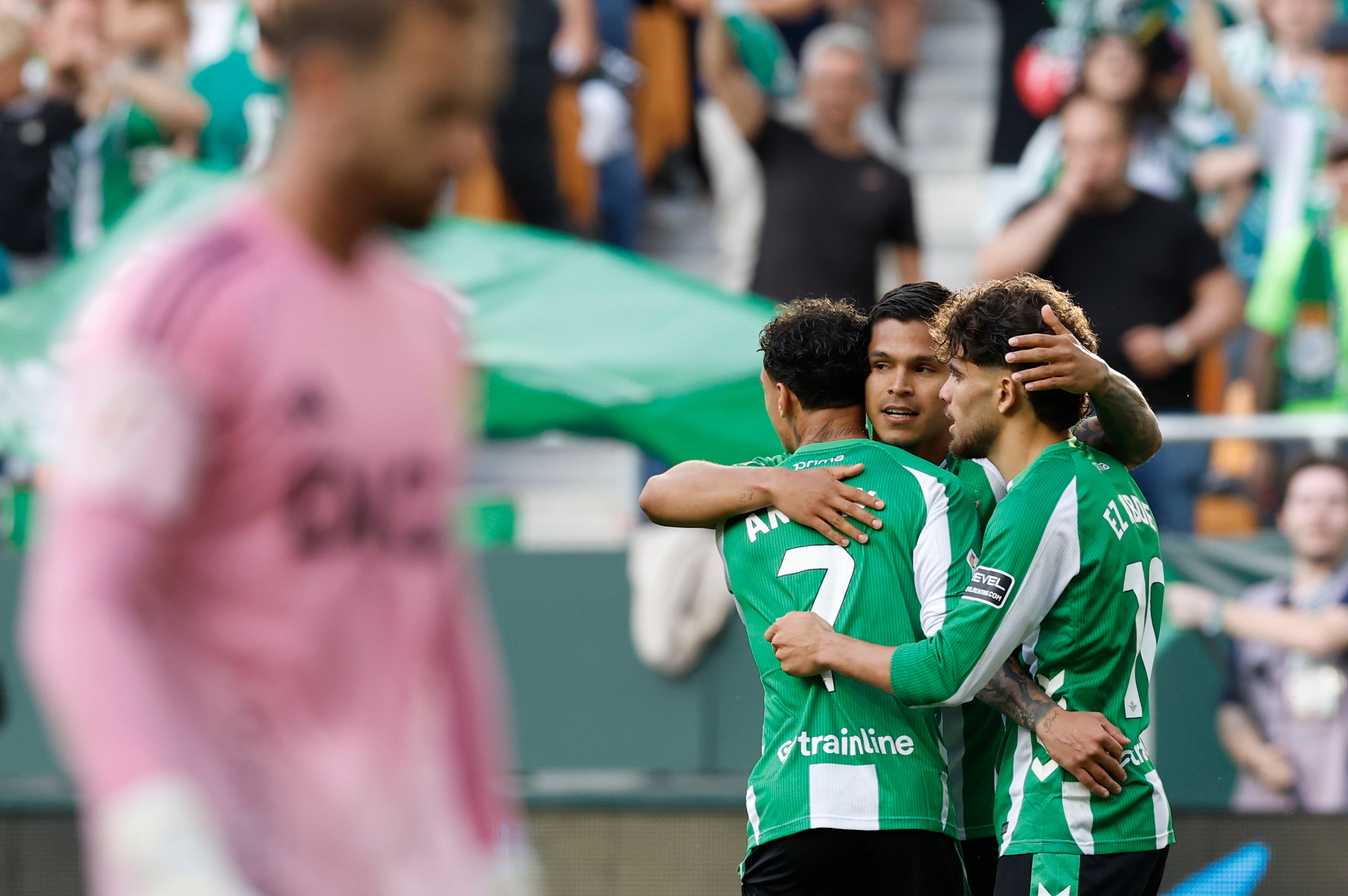 El Betis se asienta en la quinta plaza a costa del colista episode artwork
