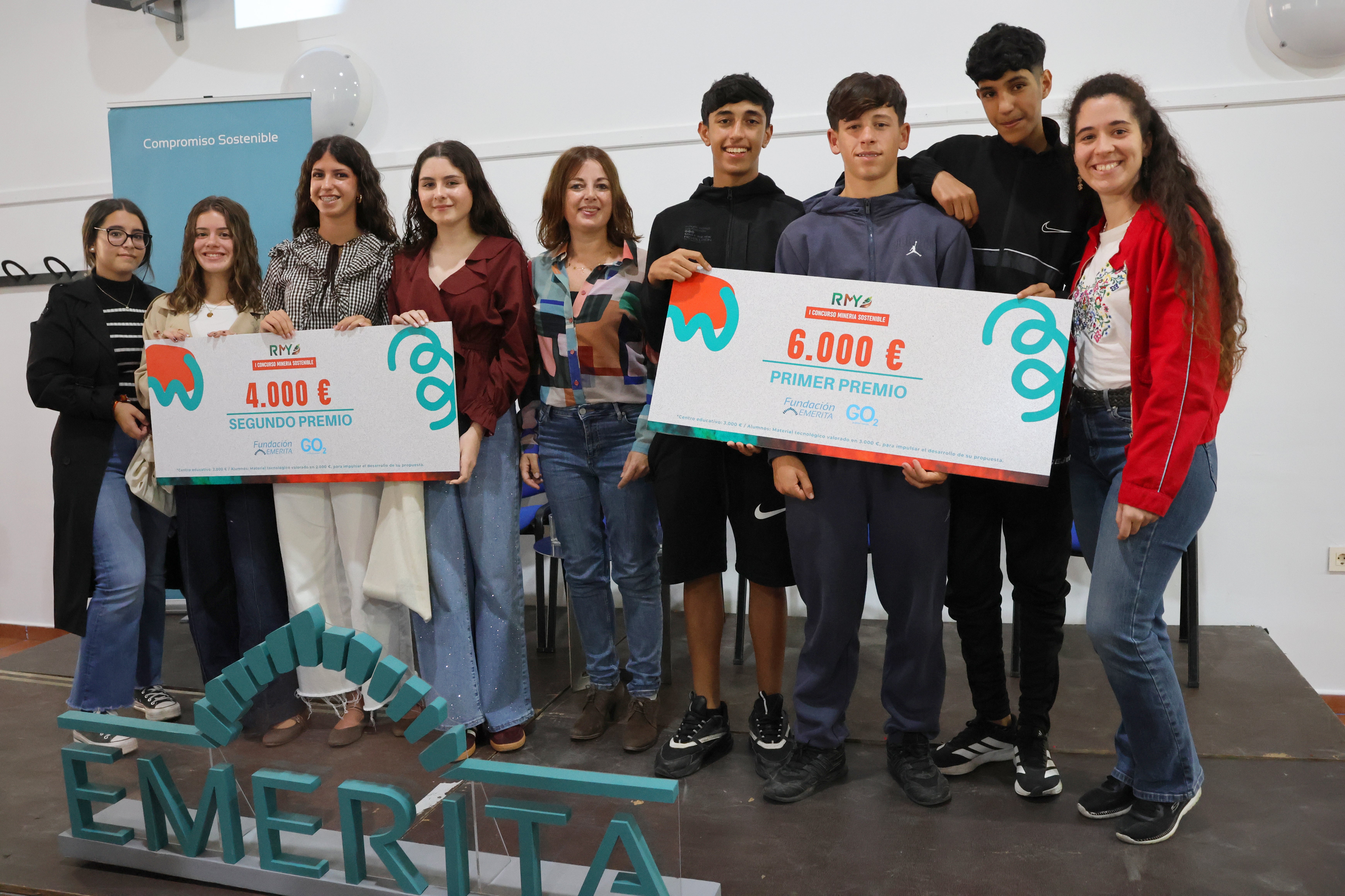 Fundación Emerita y Global Omnium entregan los premios del I concurso de Minería Sostenible con más de 200 estudiantes en El Andévalo, Huelva Fundación Emerita y Global Omnium entregan los premios del I concurso de Minería Sostenible con más de 200 estudiantes en El Andévalo, Huelva