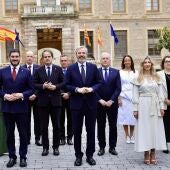 Azcón y sus nueve consejeros en el acto de este lunes