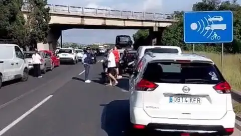 Un accidente múltiple en la autovía de Palma deja seis heridos leves y largas retenciones Un accidente múltiple en la autovía de Palma deja seis heridos leves y largas retenciones
