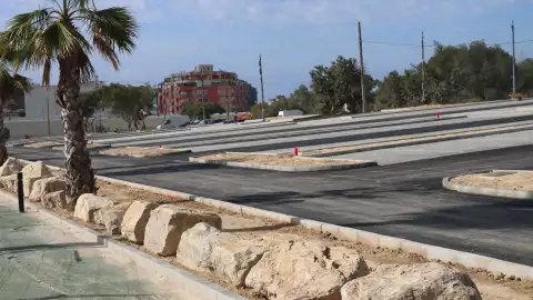 Benidorm dotará de más presión en la red de riego del aparcamiento disuasorio de Beniardá y en el parque de la Séquia Mare Benidorm dotará de más presión en la red de riego del aparcamiento disuasorio de Beniardá y en el parque de la Séquia Mare