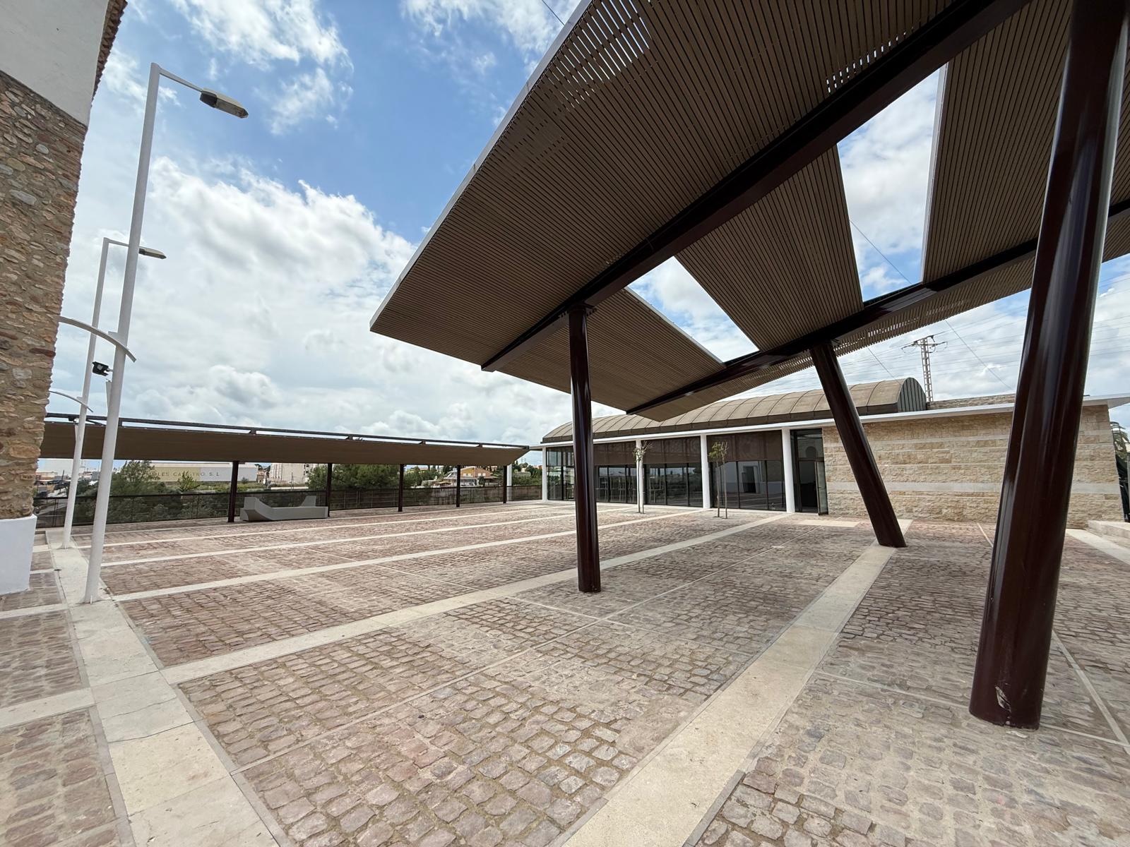 Almassora finaliza la transformación del entorno de Santa Quitèria con un nuevo albergue y plaza mirador Almassora finaliza la transformación del entorno de Santa Quitèria con un nuevo albergue y plaza mirador