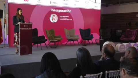 Momento da inauguraci&oacute;n do Encontro a cargo da conselleira de Medio Rural, Mar&iacute;a Jos&eacute; G&oacute;mez. Imaxe: Xunta