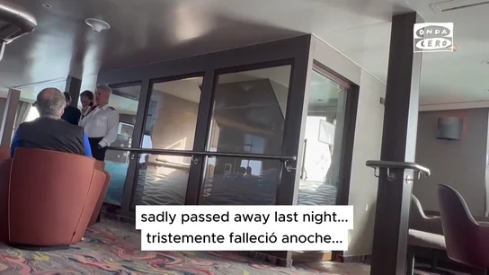 El vídeo en el que el capitán del crucero del hantavirus habla con los viajeros tras la primera muerte: "No es contagioso, el barco es seguro" El vídeo en el que el capitán del crucero del hantavirus habla con los viajeros tras la primera muerte: "No es contagioso, el barco es seguro"