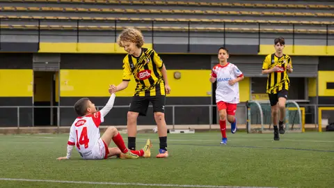 Aceites Abril lanza "EDUCANDO EN VALORES", una campaña para visibilizar el poder transfomador del deporte en la etapa formativa Aceites Abril lanza "EDUCANDO EN VALORES", una campaña para visibilizar el poder transfomador del deporte en la etapa formativa