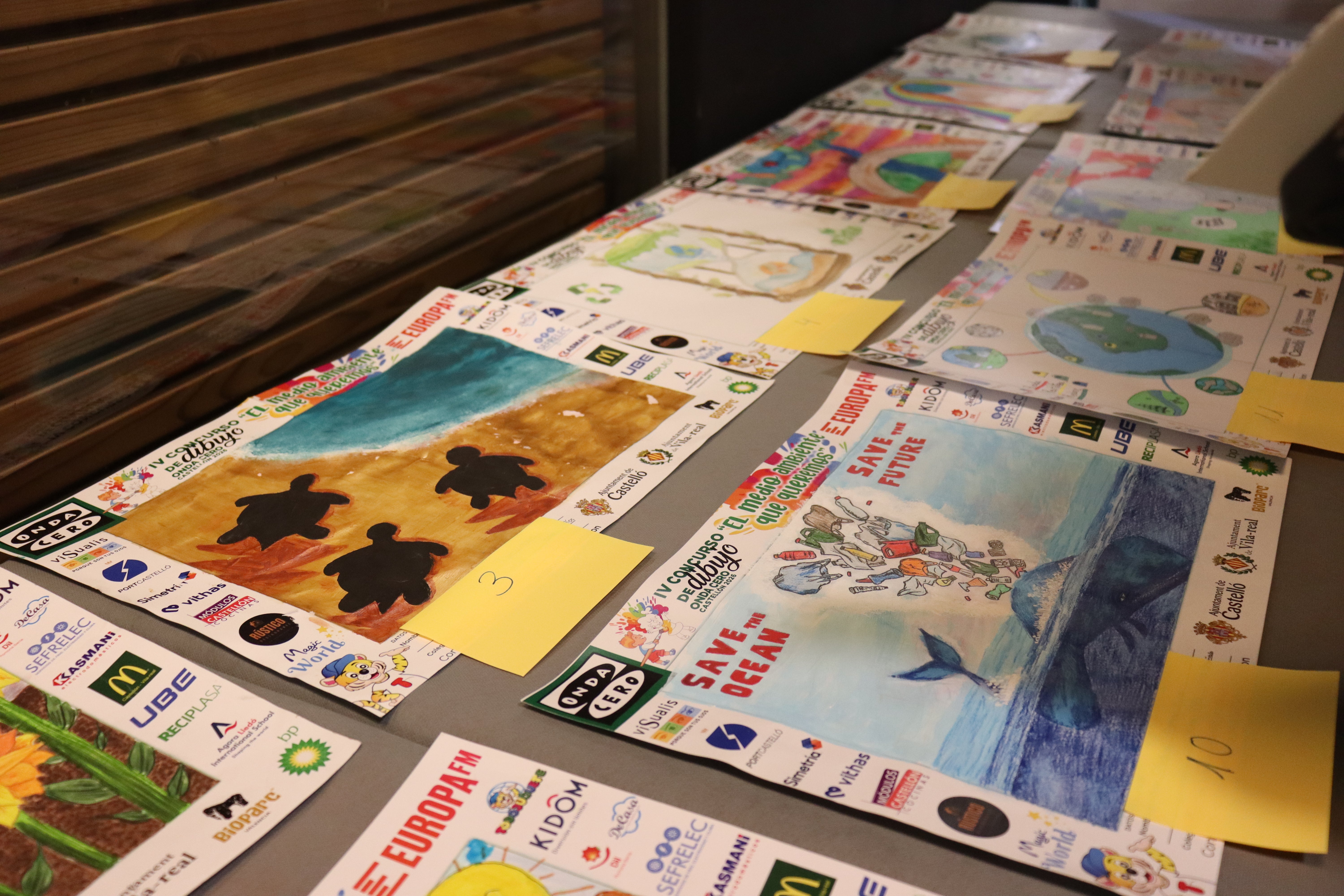 Más de 8.000 escolares de Castellón participan en el IV Concurso de dibujo 'El Medio ambiente que queremos' Más de 8.000 escolares de Castellón participan en el IV Concurso de dibujo 'El Medio ambiente que queremos'