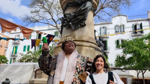 El Rey Gast&oacute;n y su criada Elvira han pasado por los micr&oacute;fonos de Onda Cero