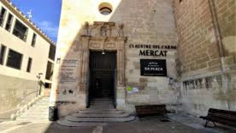 El actual Conservatorio se encuentra en el Claustre del Carme