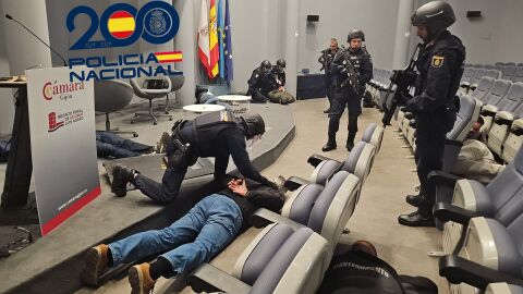 Simulacro antiterrorista en Gij&oacute;n