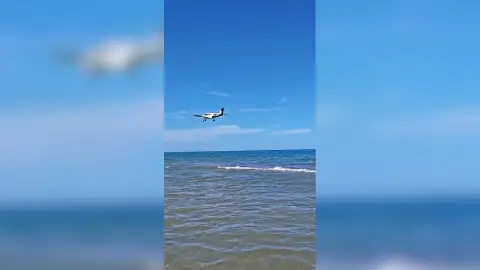 Alerta en Cullera por una avioneta que volaba muy cerca del mar Alerta en Cullera por una avioneta que volaba muy cerca del mar