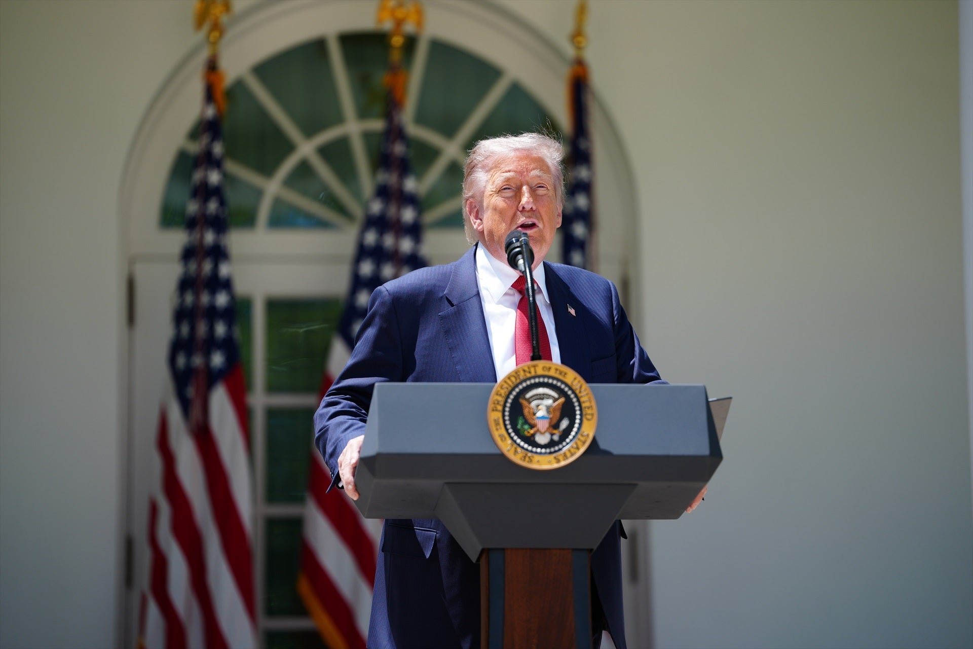 Donald Trump anuncia un alto el fuego entre Rusia y Ucrania de tres días Donald Trump anuncia un alto el fuego entre Rusia y Ucrania de tres días