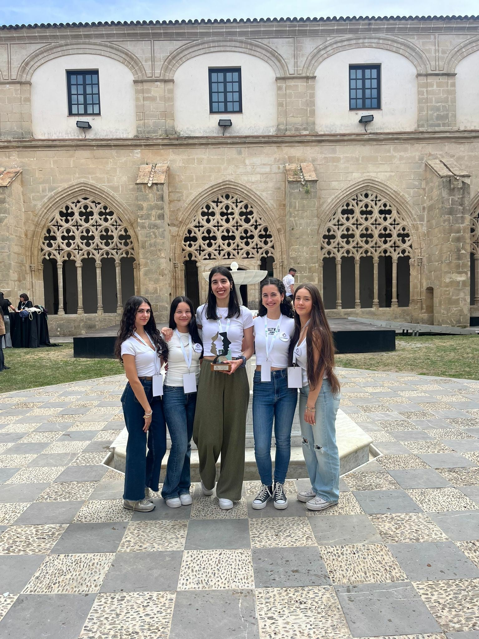 El I.E.S. Carlos III, de Aguadulce, gana el V Torneo Andaluz de Debate Educativo en Inglés El I.E.S. Carlos III, de Aguadulce, gana el V Torneo Andaluz de Debate Educativo en Inglés