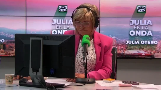 Julia Otero analiza las últimas "escaramuzas verbales" de Fernando Clavijo sobre el MV Hondius: "Está siendo vergonzoso e indignante" Julia Otero analiza las últimas "escaramuzas verbales" de Fernando Clavijo sobre el MV Hondius: "Está siendo vergonzoso e indignante"