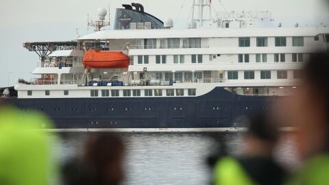  Sanidad Exterior confirma que el pasaje del MV Hondius sigue asintom&aacute;tico y contin&uacute;a el operativo