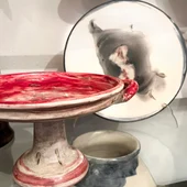 La Escuela de Arte de Mérida ofrece la exposición 'Cerámica de alacena', del extremeño Javier Fernández de Molina La Escuela de Arte de Mérida ofrece la exposición 'Cerámica de alacena', del extremeño Javier Fernández de Molina