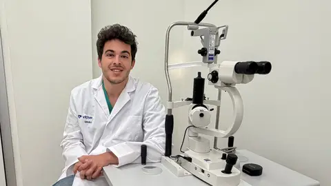 El Servicio de Oftalmología de Vithas Málaga incorpora un láser de CO₂ para el tratamiento específico de párpados y contorno ocular El Servicio de Oftalmología de Vithas Málaga incorpora un láser de CO₂ para el tratamiento específico de párpados y contorno ocular