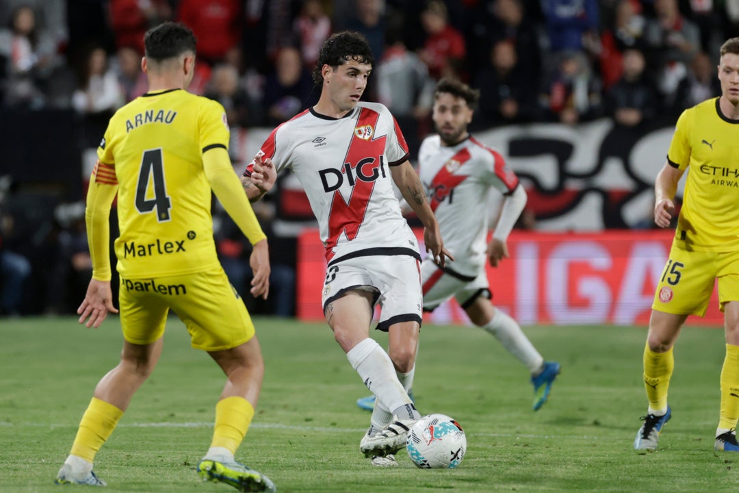 El empate entre Rayo y Girona manda al Oviedo a Segunda El empate entre Rayo y Girona manda al Oviedo a Segunda