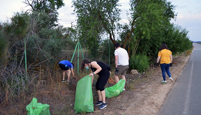Tarancón impulsa jornadas de limpieza ambiental para combatir la basuraleza en sus espacios naturales Tarancón impulsa jornadas de limpieza ambiental para combatir la basuraleza en sus espacios naturales
