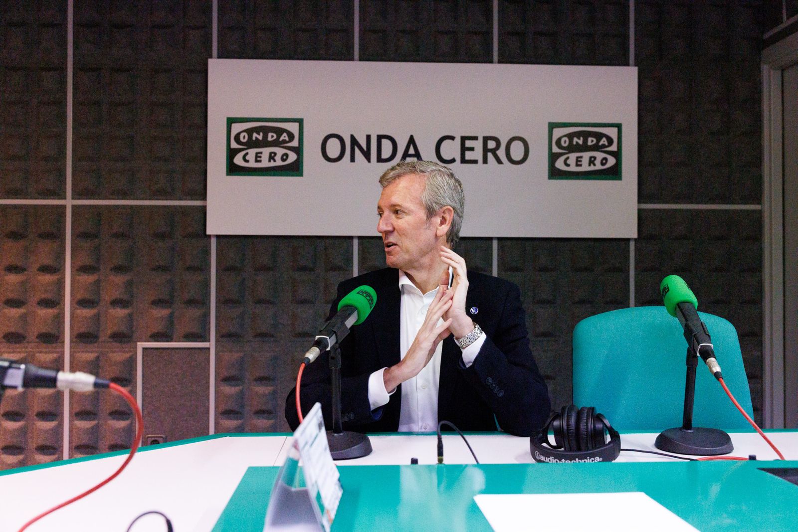 Rueda apela ao «consenso» cos axentes sociais para implementar as primeiras medidas de control de baixas, pero advirte de que «non estaremos de brazos cruzados» Rueda apela ao «consenso» cos axentes sociais para implementar as primeiras medidas de control de baixas, pero advirte de que «non estaremos de brazos cruzados»