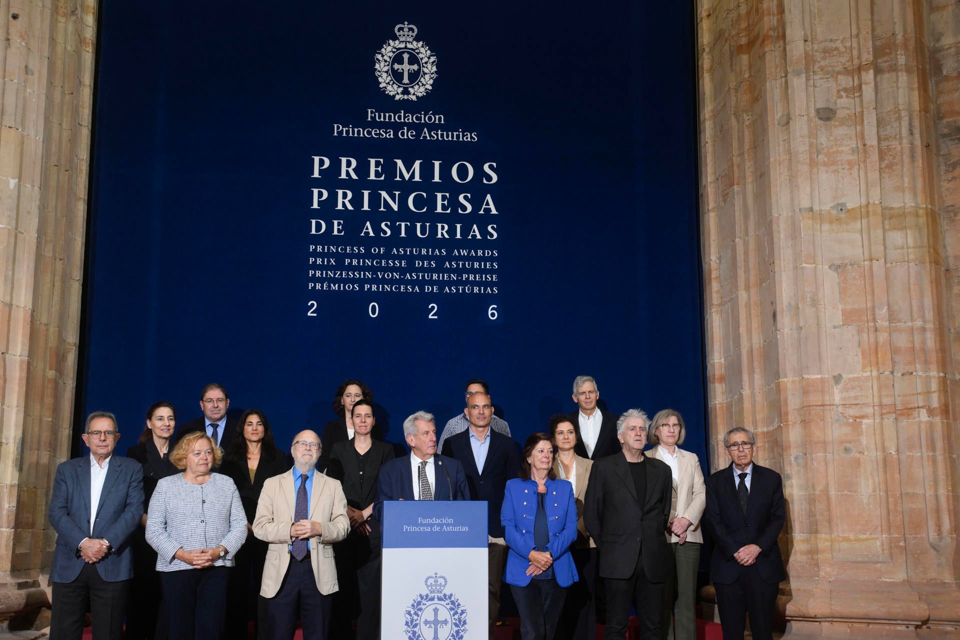 El presidente del jurado del Premio Princesa de Asturias de Investigación Científica y Técnica, Pedro Miguel Echenique, anuncia el galardón de este año. El presidente del jurado del Premio Princesa de Asturias de Investigación Científica y Técnica, Pedro Miguel Echenique, anuncia el galardón de este año.