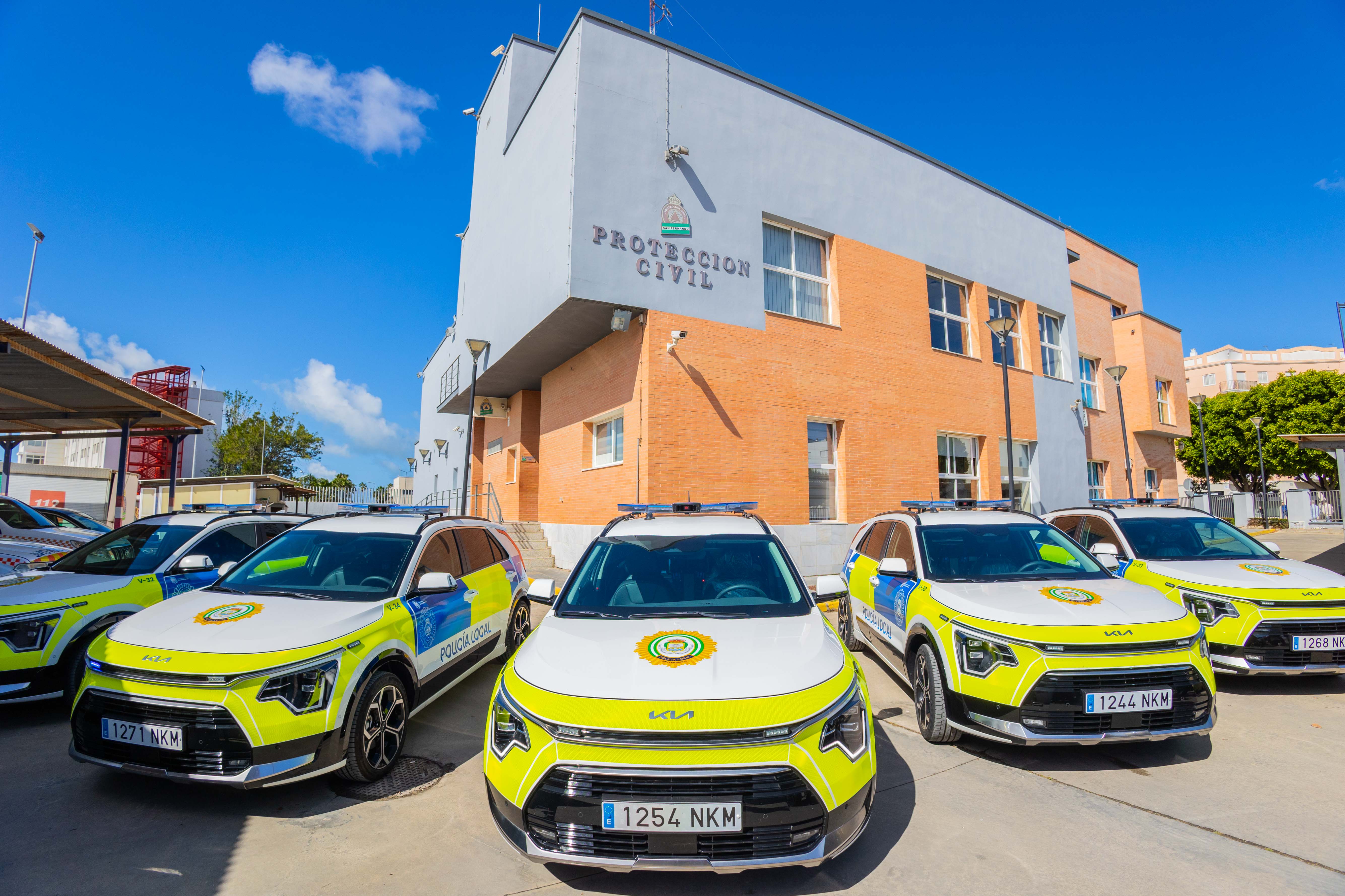Nuevos coches se suman a la flota de Policía Local de San Fernando Nuevos coches se suman a la flota de Policía Local de San Fernando