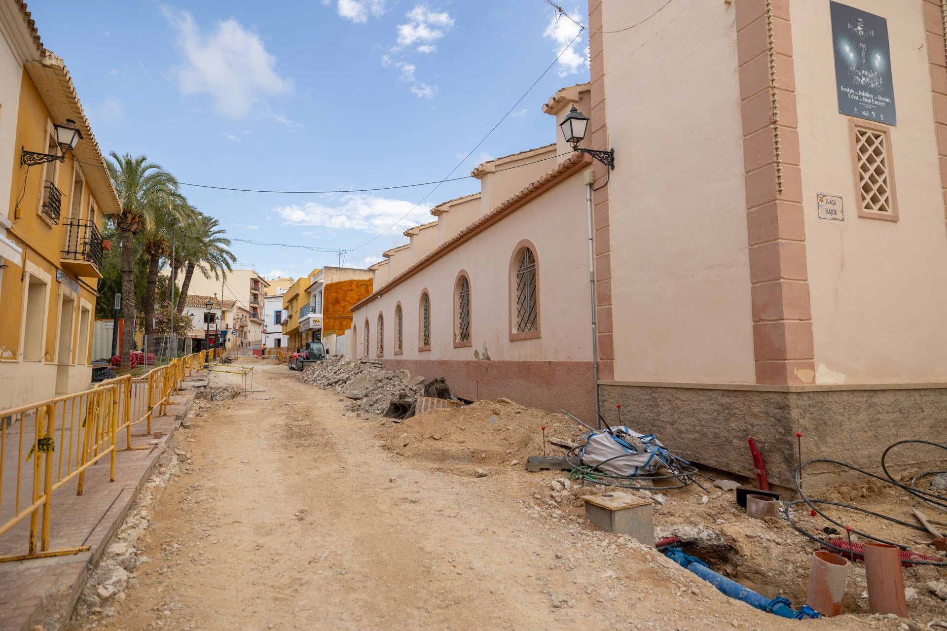 Las obras del centro urbano de l’Alfàs del Pi continúan con la renovación de la red de agua Las obras del centro urbano de l’Alfàs del Pi continúan con la renovación de la red de agua