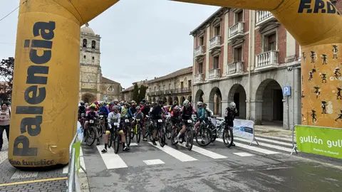 Aguilar acoge el pistoletazo de salida para una nueva edición del “Circuito Provincial BTT” .