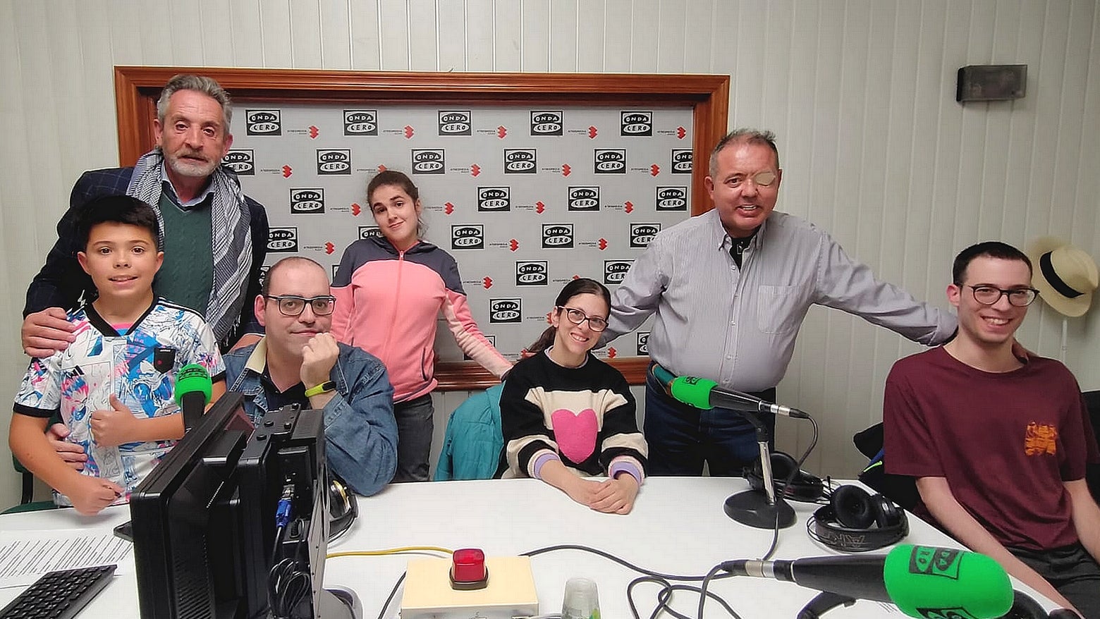 Nuestros 'Capaces' sientan a la mesa del estudio a Jesús Martín Nuestros 'Capaces' sientan a la mesa del estudio a Jesús Martín