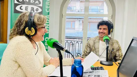 Cecilia Romero y Pablo Sainz Villegas Cecilia Romero y el guitarrista Pablo Sainz Villegas