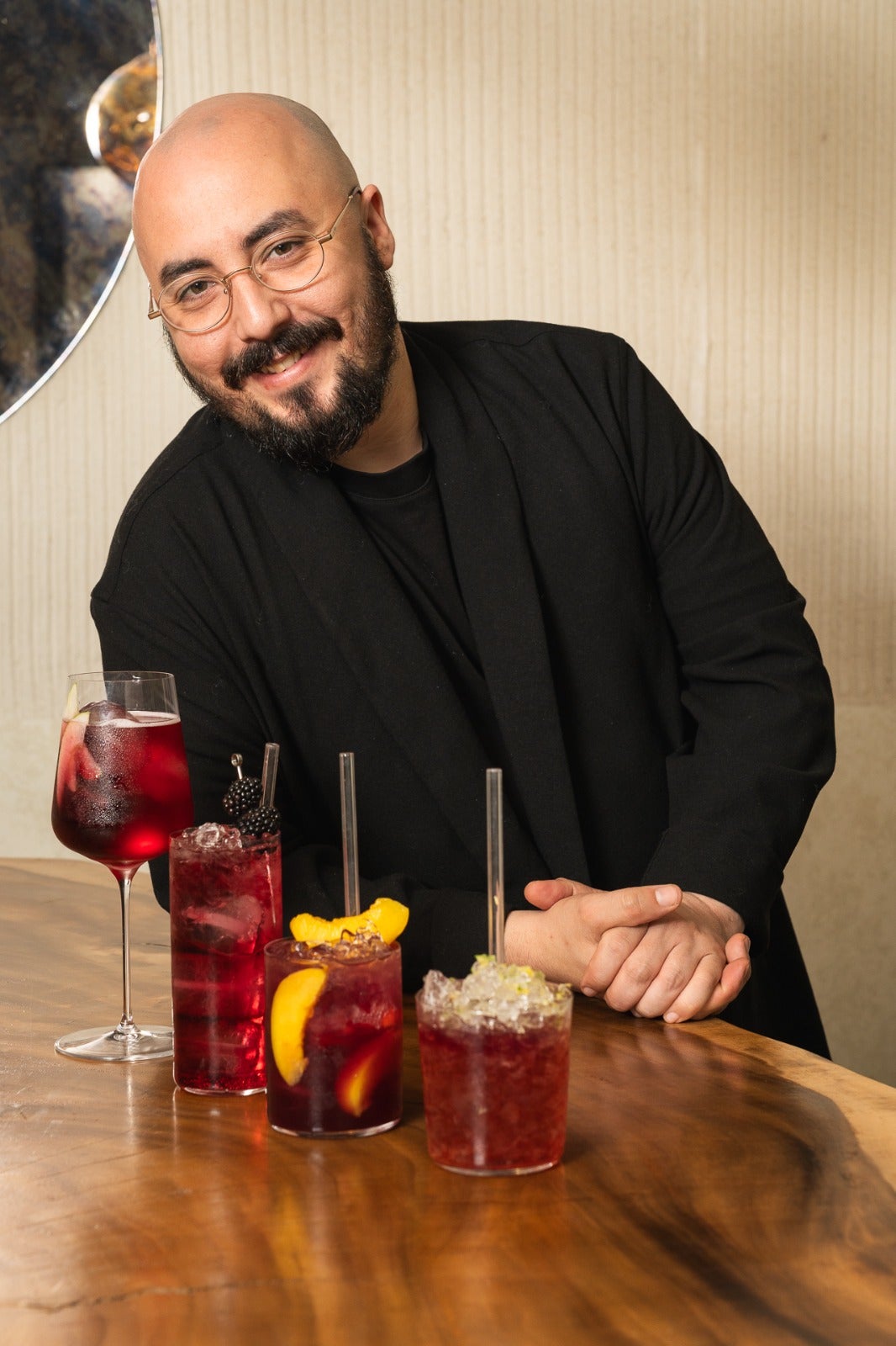 Cócteles con el vino D.O.Cariñena como ingrediente principal Cócteles con el vino D.O.Cariñena como ingrediente principal