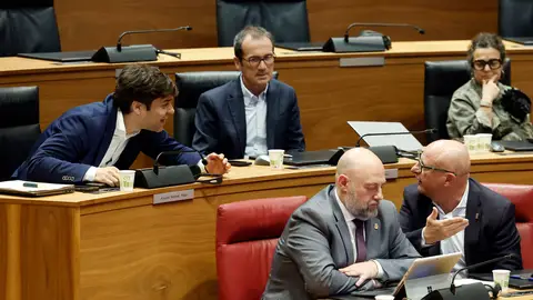 Crisis de Gobierno entre PSN y Geroa Bai tras aprobarse la proposición de UPN para no cerrar aulas en la concertada Crisis de Gobierno entre PSN y Geroa Bai tras aprobarse la proposición de UPN para no cerrar aulas en la concertada