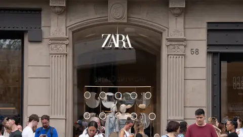 Zara hace historia: es la marca de moda más valiosa del mundo tras superar a Nike, según Kantar Zara hace historia: es la marca de moda más valiosa del mundo tras superar a Nike, según Kantar