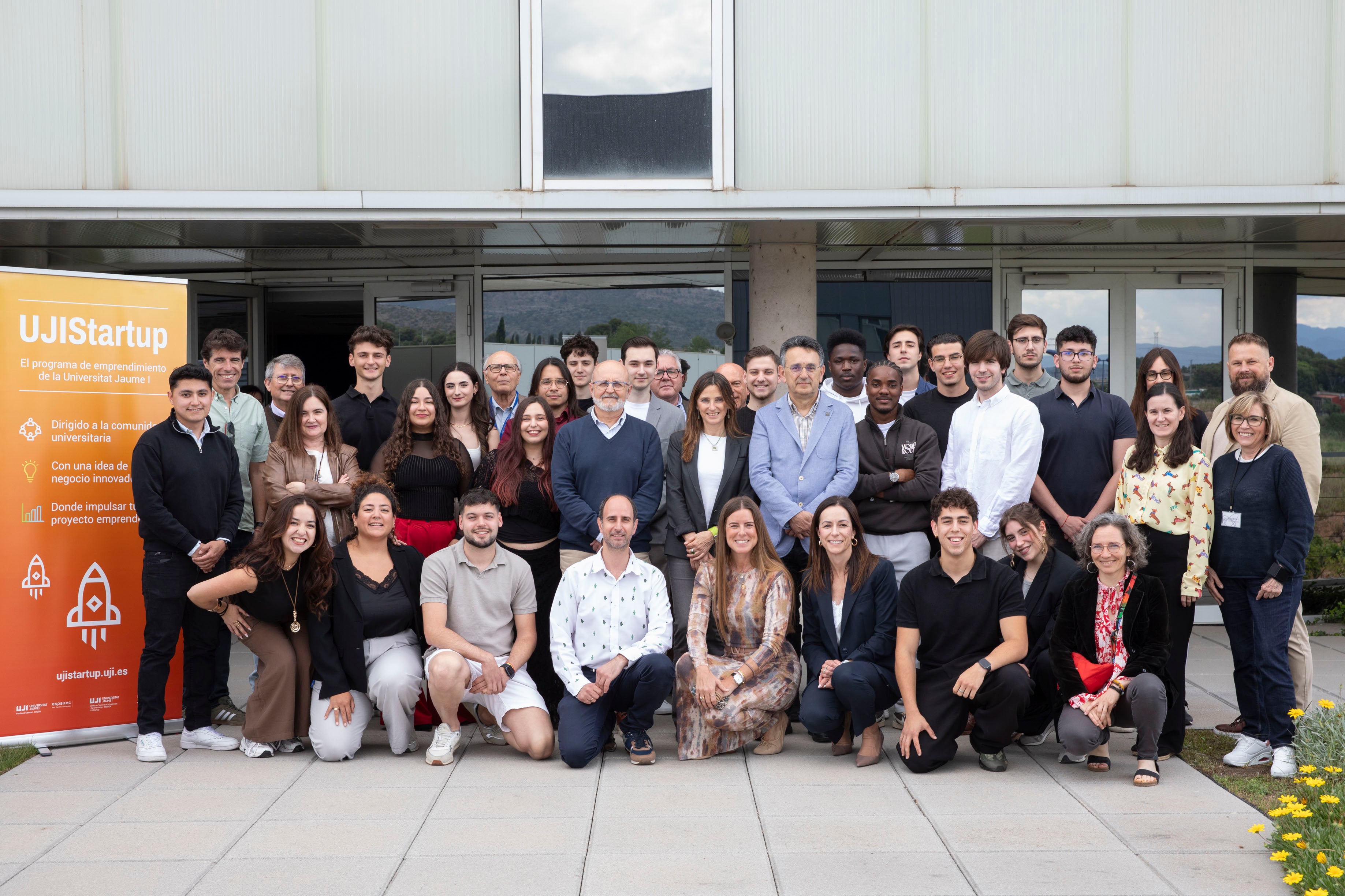 La 9a edició d’UJIStartup impulsa la creació de 20 projectes emprenedors de la comunitat universitària La 9a edició d’UJIStartup impulsa la creació de 20 projectes emprenedors de la comunitat universitària