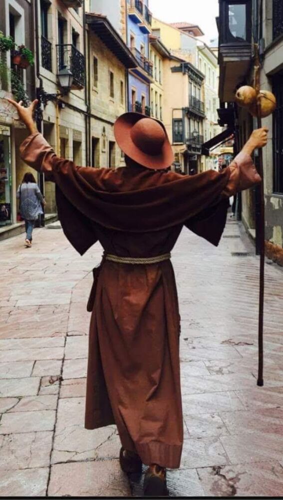 Visitas teatralizadas a Oviedo