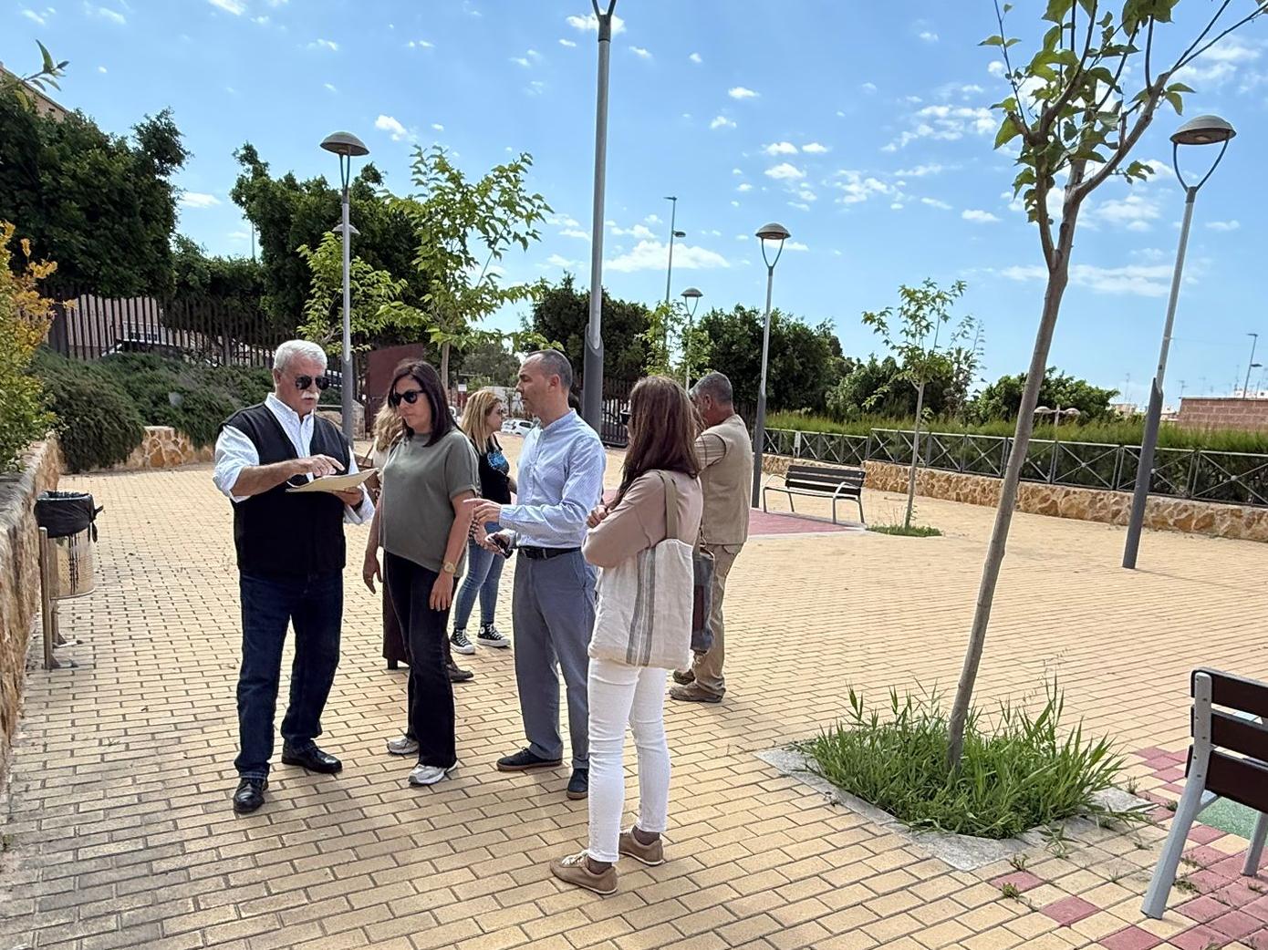 Las aulas infantiles del Hispanidad se trasladarán al parque de la calle Logroño durante la construcción del nuevo colegio Las aulas infantiles del Hispanidad se trasladarán al parque de la calle Logroño durante la construcción del nuevo colegio