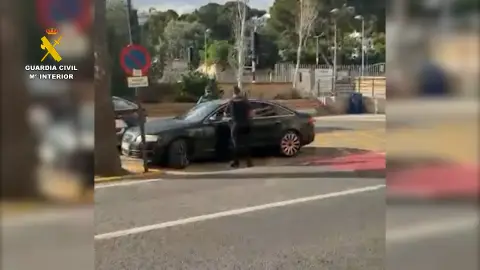 La Guardia Civil detiene en Altea a un hombre reclamado internacionalmente que utilizaba documentación falsa La Guardia Civil detiene en Altea a un hombre reclamado internacionalmente que utilizaba documentación falsa