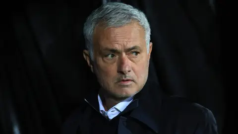 Mourinho: "Con el Real Madrid no he tenido ningún contacto" Mourinho: "Con el Real Madrid no he tenido ningún contacto"