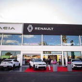 Grupo Ginestar celebra la reapertura oficial de sus instalaciones de Pista de Silla tras la reforma posterior a la DANA