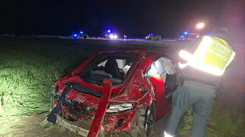 Falece un xove de 27 anos nun sinistro viario en Sandiás Falece un xove de 27 anos nun sinistro viario en Sandiás
