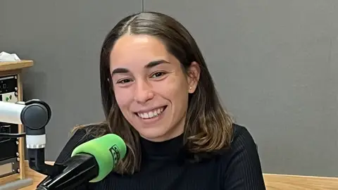 Patricia Segura, periodista de Onda Cero Mallorca, recibe el premio Enfermería Visible 2026 del COIBA. Patricia Segura, periodista de Onda Cero Mallorca, recibe el premio Enfermería Visible 2026 del COIBA.