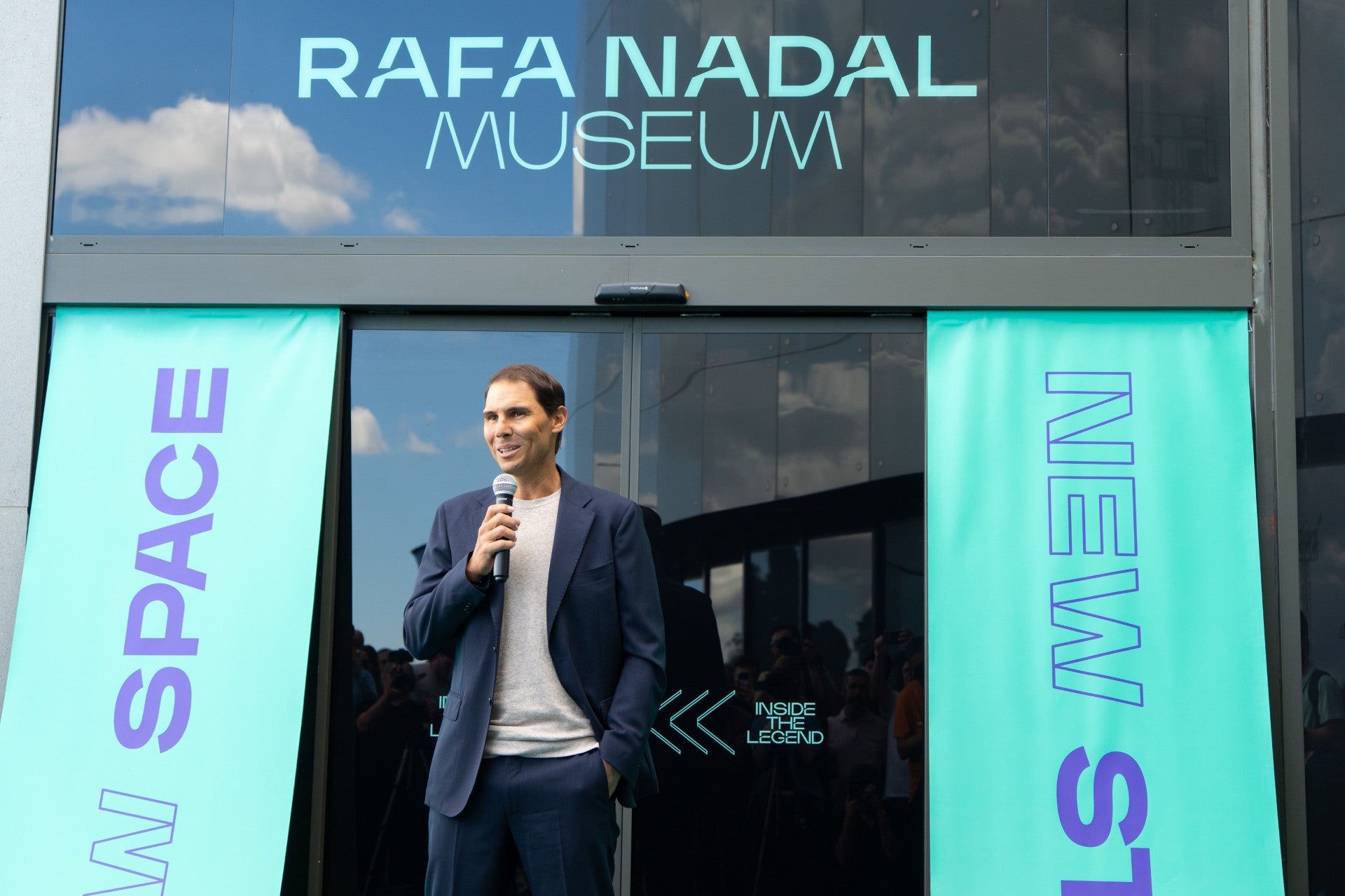 Rafa Nadal abre en Manacor un nuevo museo que repasa su vida dentro y fuera de la pista Rafa Nadal abre en Manacor un nuevo museo que repasa su vida dentro y fuera de la pista