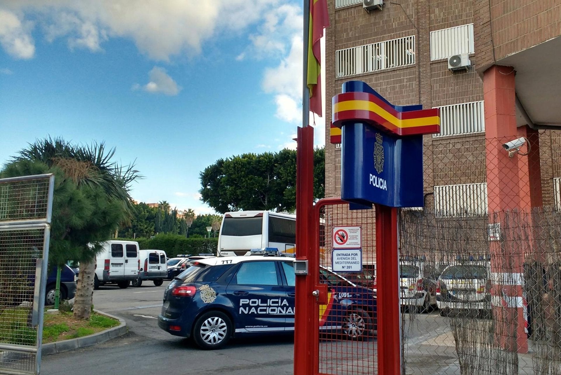 Detenida en Almería una trabajadora de ayuda a domicilio acusada de robar joyas a una anciana Detenida en Almería una trabajadora de ayuda a domicilio acusada de robar joyas a una anciana