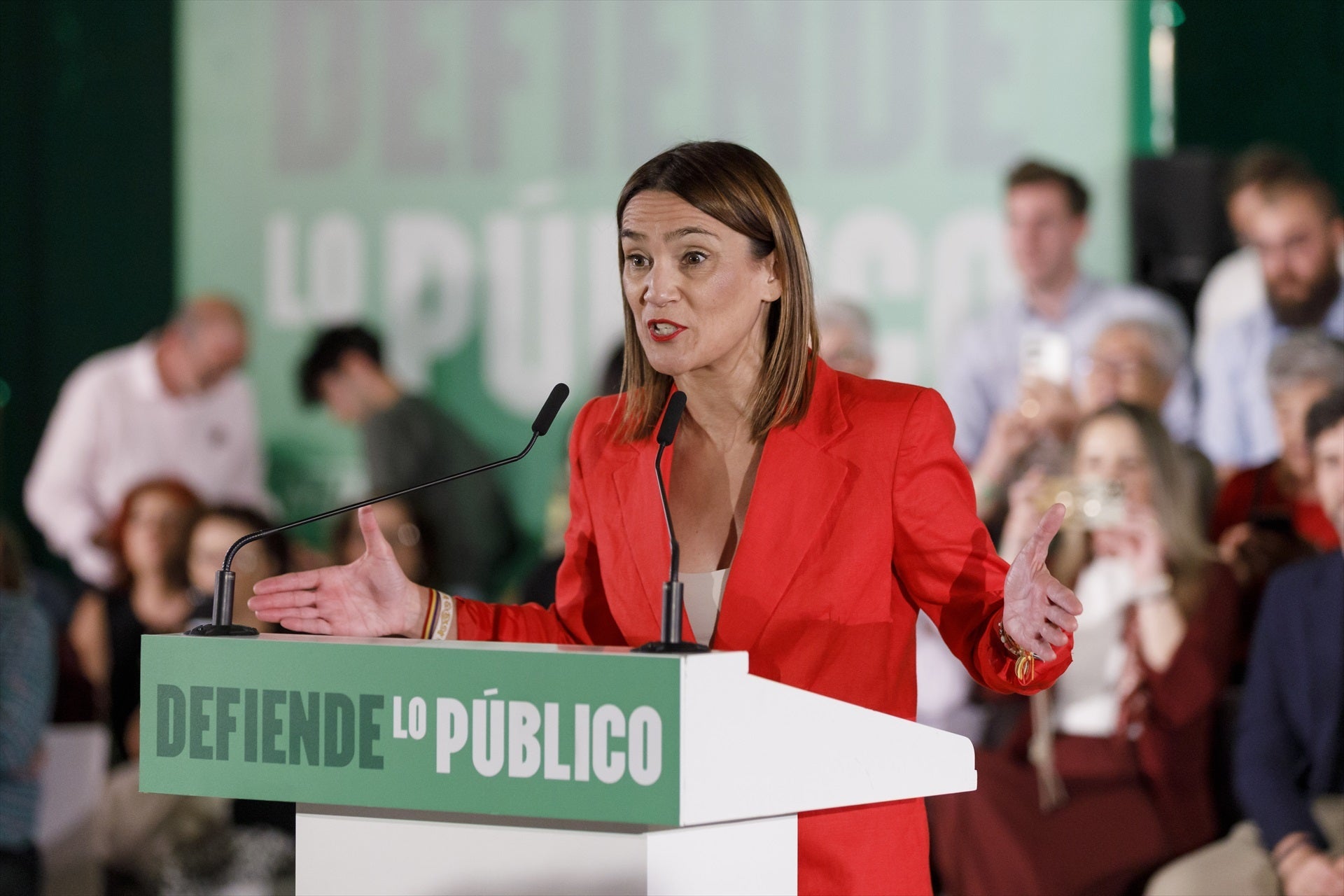 La cabeza de lista del PSOE-A por Granada, Olga Manzano, durante un acto público de apertura de campaña. La cabeza de lista del PSOE-A por Granada, Olga Manzano, durante un acto público de apertura de campaña.