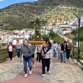 Alpandeire consolida la recuperación del día de la Cruz