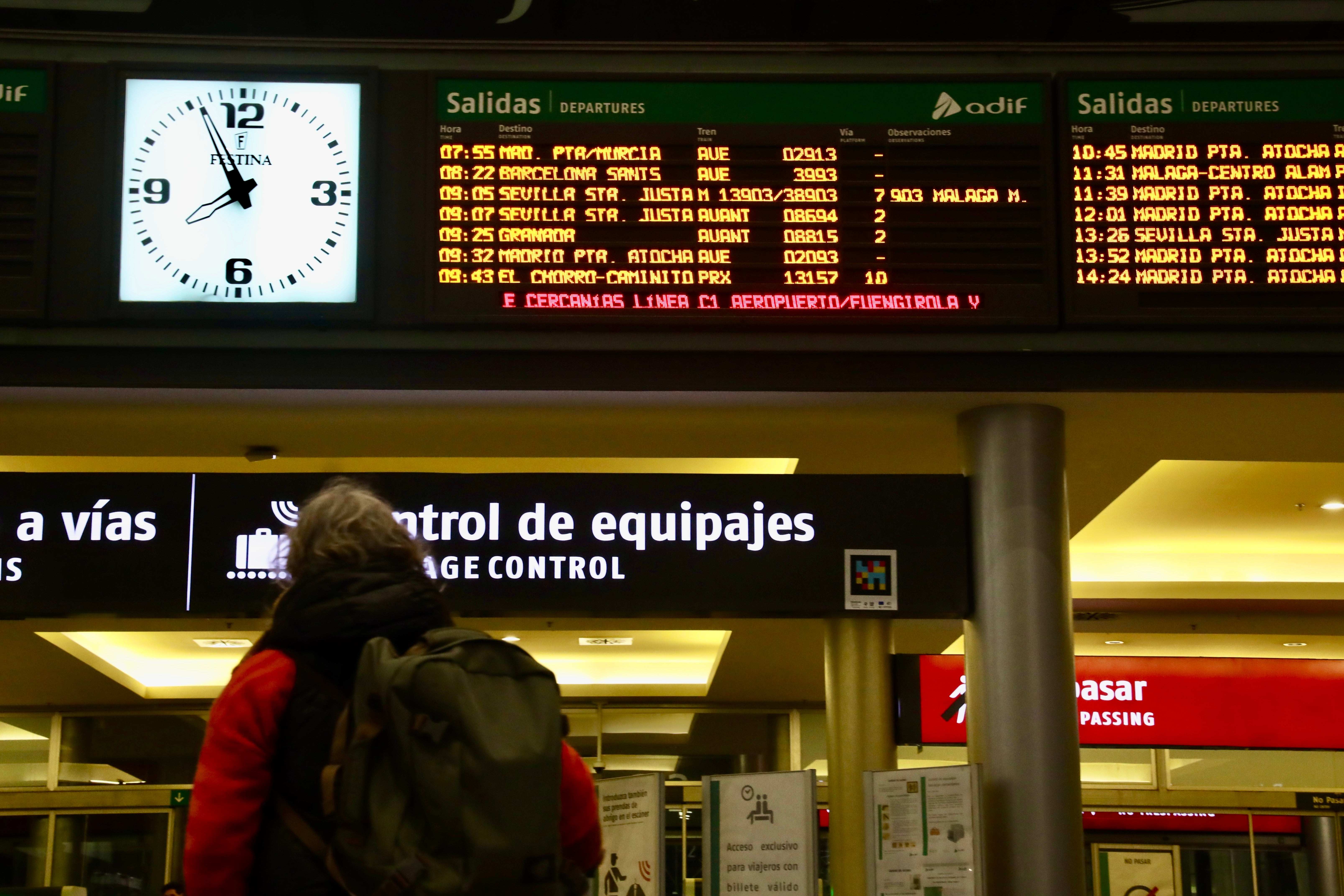 Renfe programa 384 servicios de autobús para trenes MD Sevilla-Málaga por obras de mejora en la línea Renfe programa 384 servicios de autobús para trenes MD Sevilla-Málaga por obras de mejora en la línea