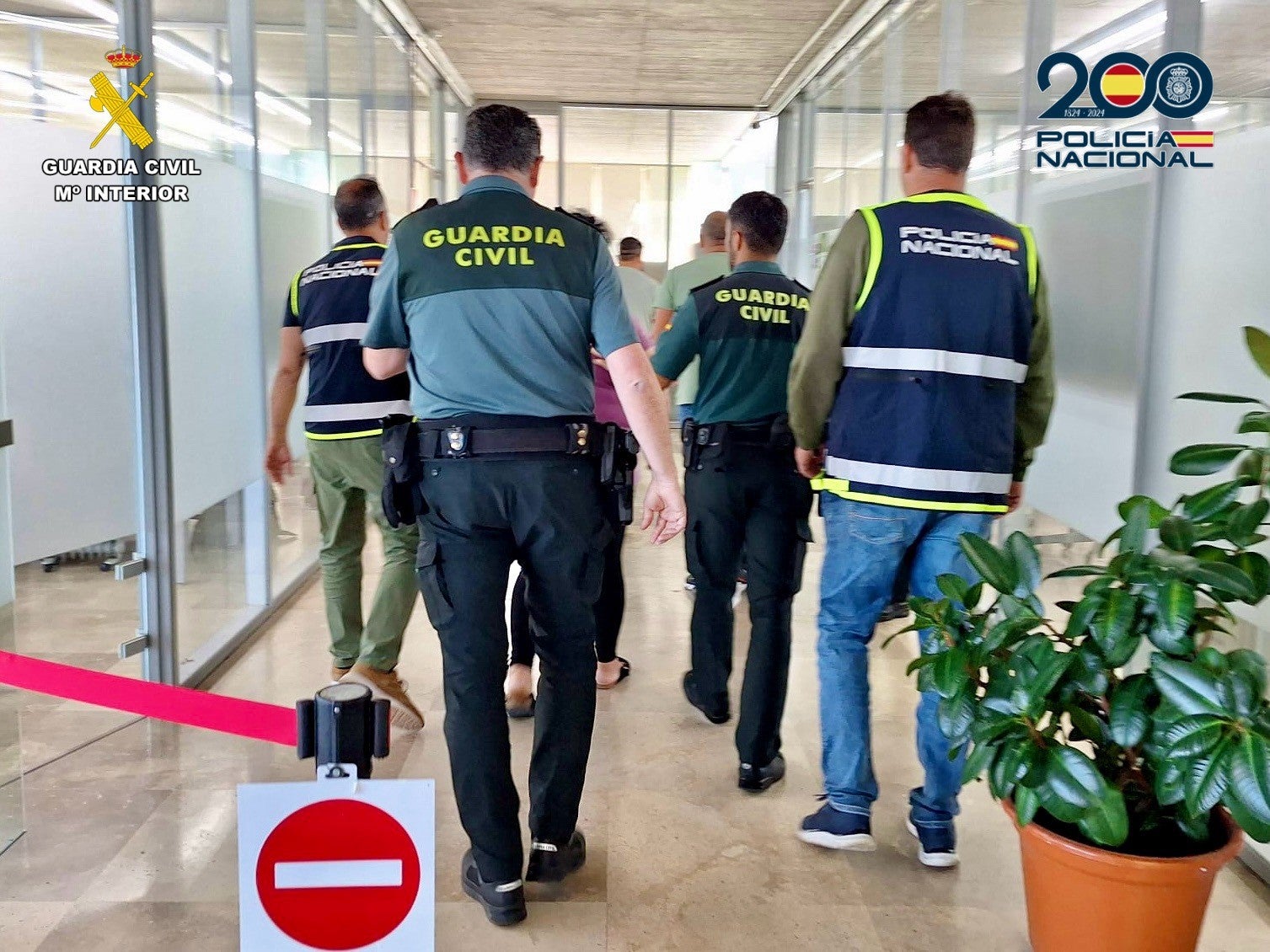 Tres detenidos por facilitar trámites irregulares de empadronamiento a personas extranjeras Tres detenidos por facilitar trámites irregulares de empadronamiento a personas extranjeras